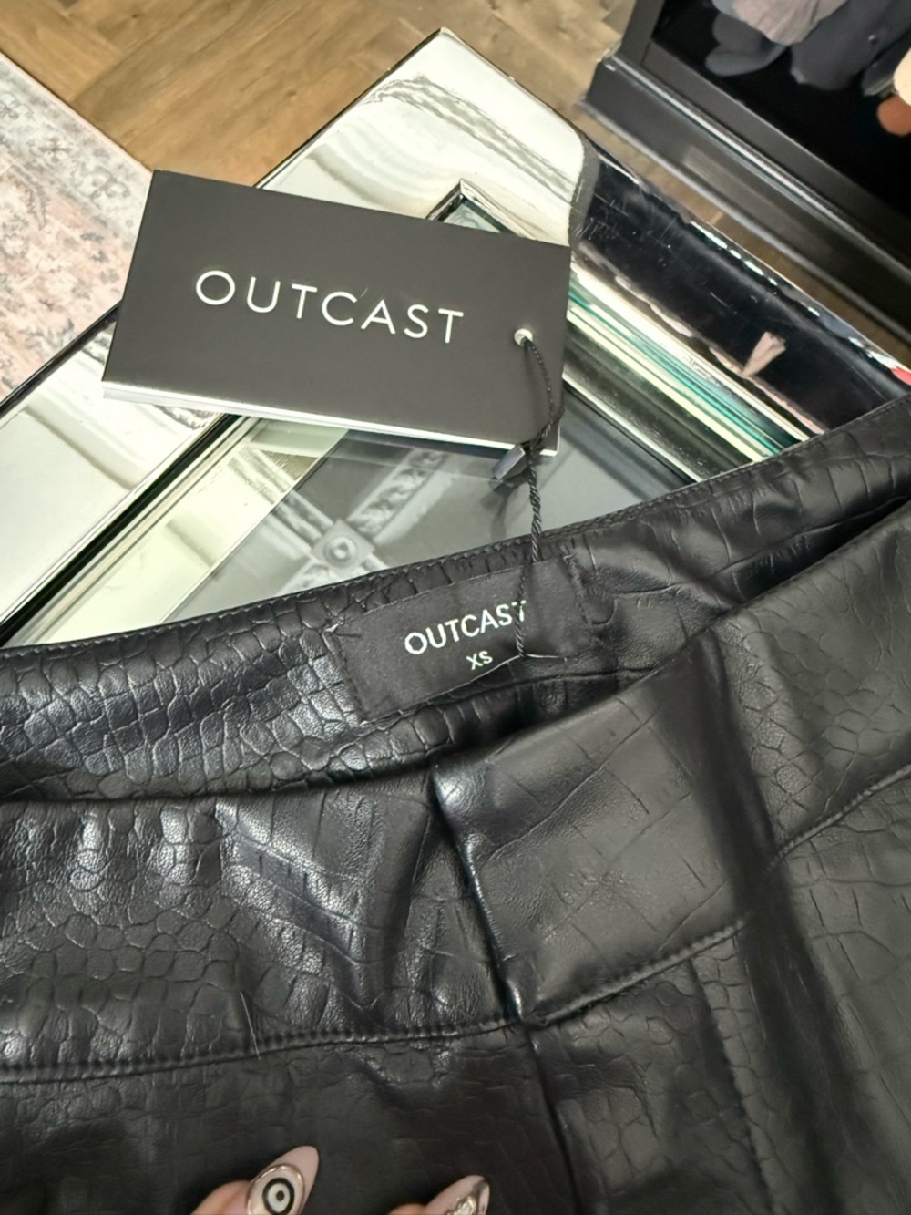 Outcast Sevara Pant - Picture 4 of 8
